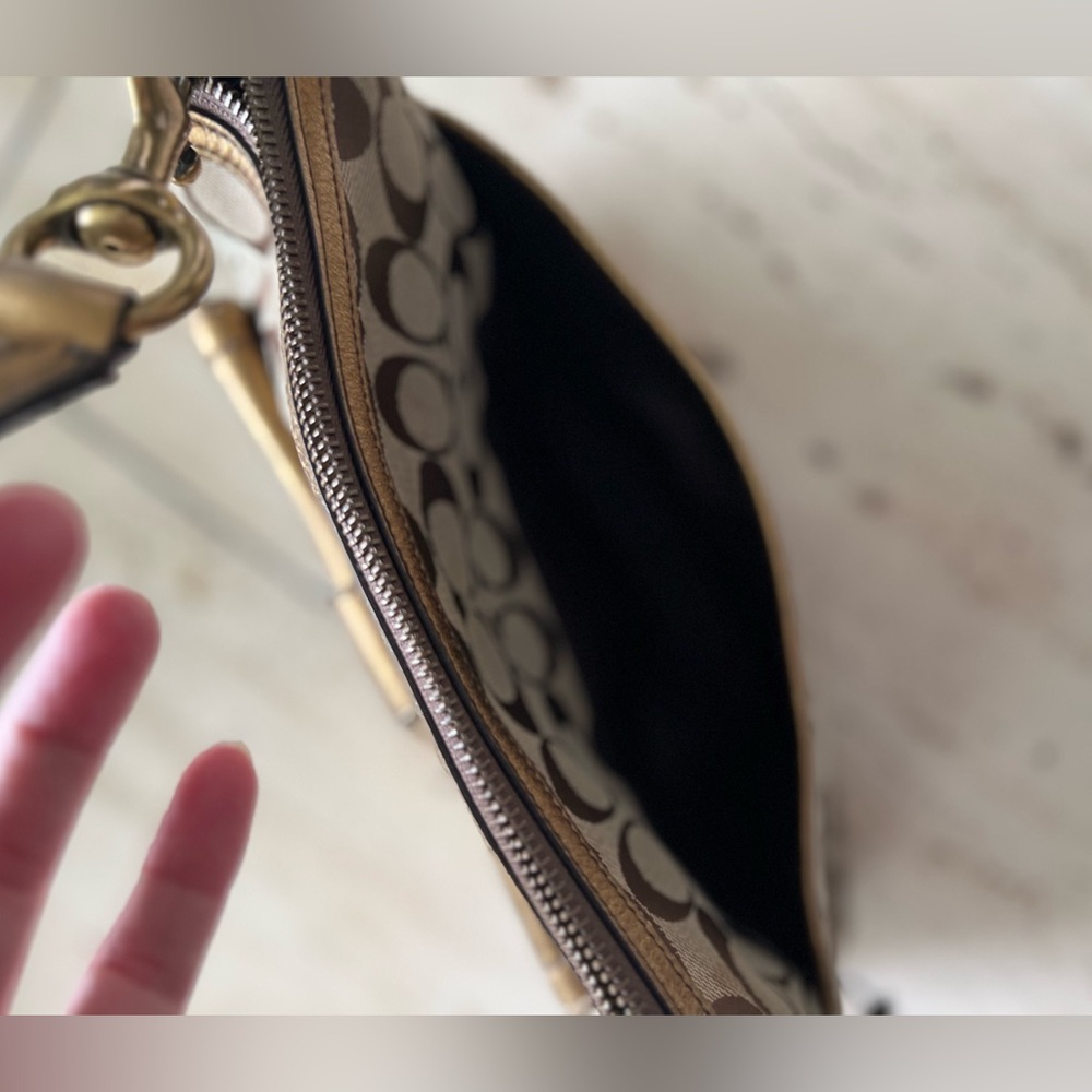 Vintage 2004 Fall Special Edition Coach Gold and Brown Shoulder Bag with Suede - Picture 3 of 12